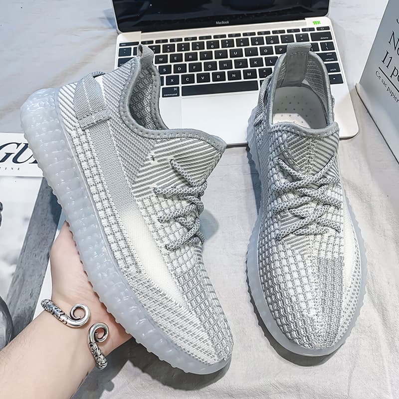 New breathable fly woven men's shoes for spring and summer, trendy, versatile, sports, running shoes, casual, coconut shoes, cloth shoes, men