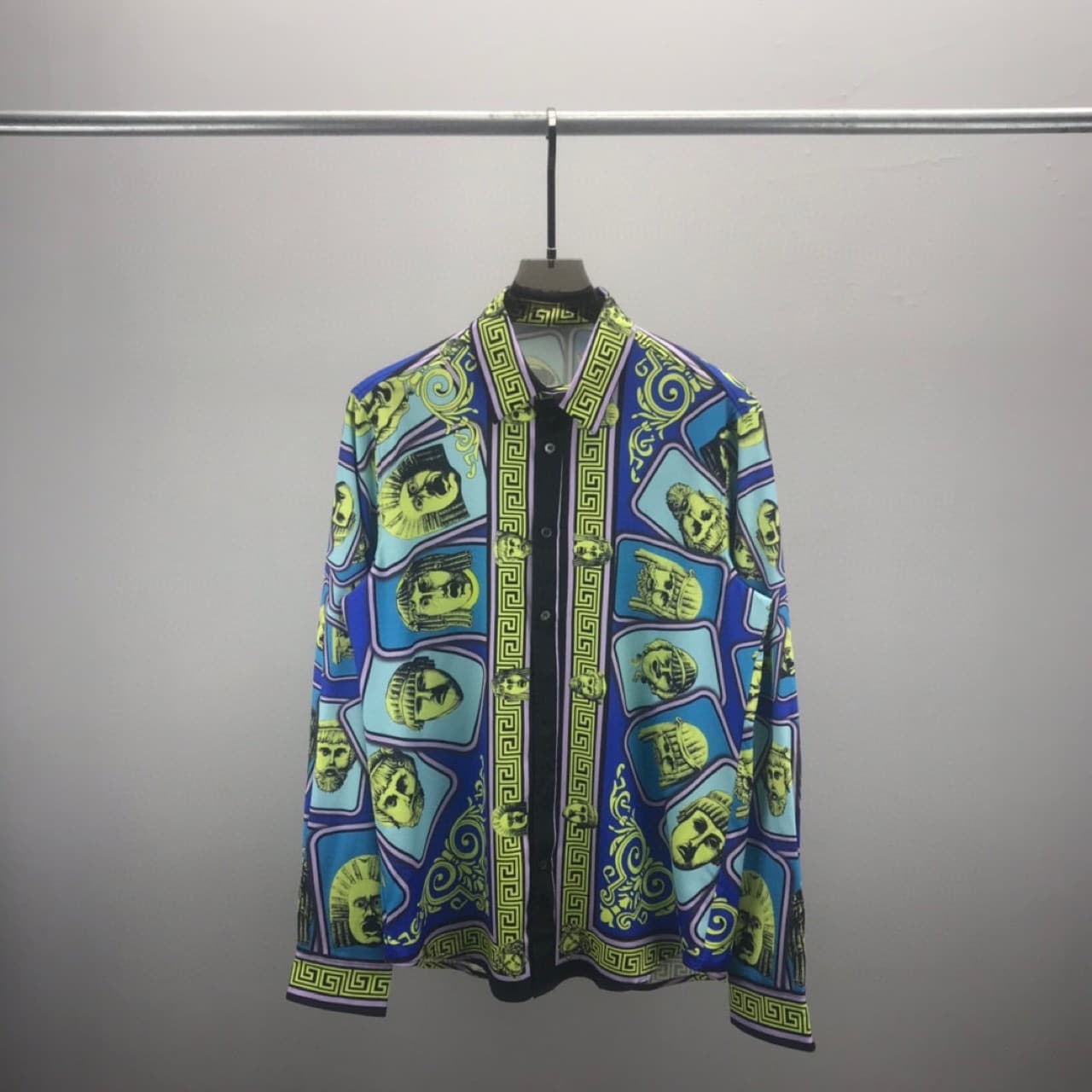 Trendy ver long sleeved shirt with full letters and 3D printed pattern, unisex top cardigan