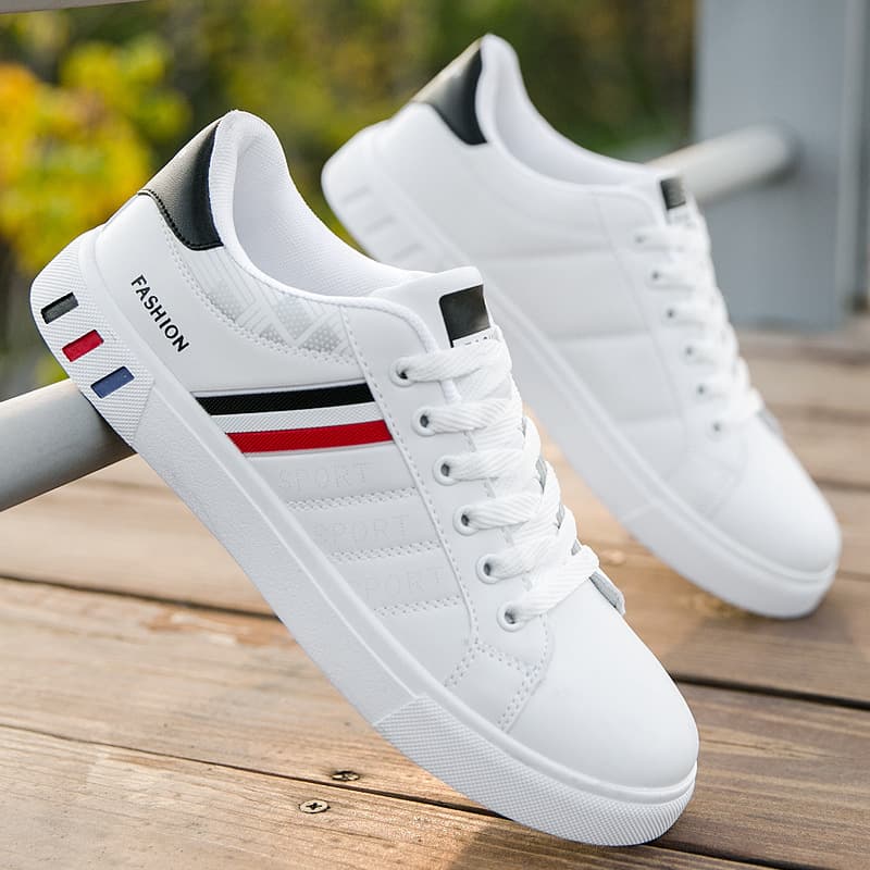 Large Size Men's Breathable Casual Board Shoes Flat Light Low Top Lace-Up Fashion Sneakers White