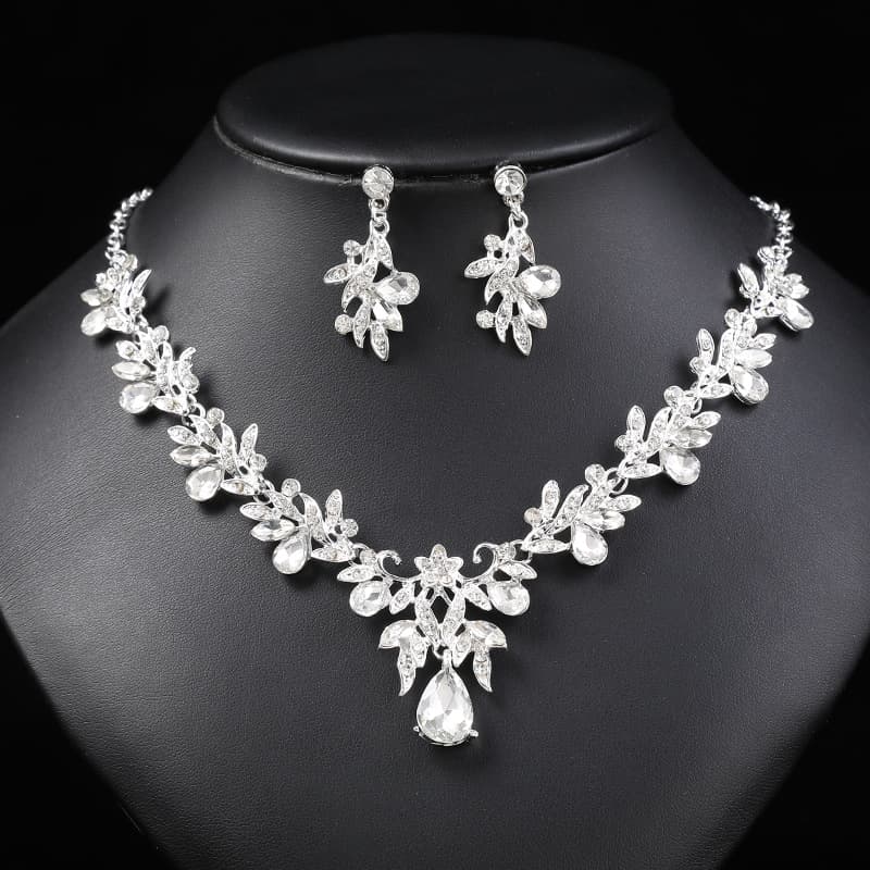 Hot selling bride necklace set with high-end crystal diamond wedding dress, banquet dress accessories matching