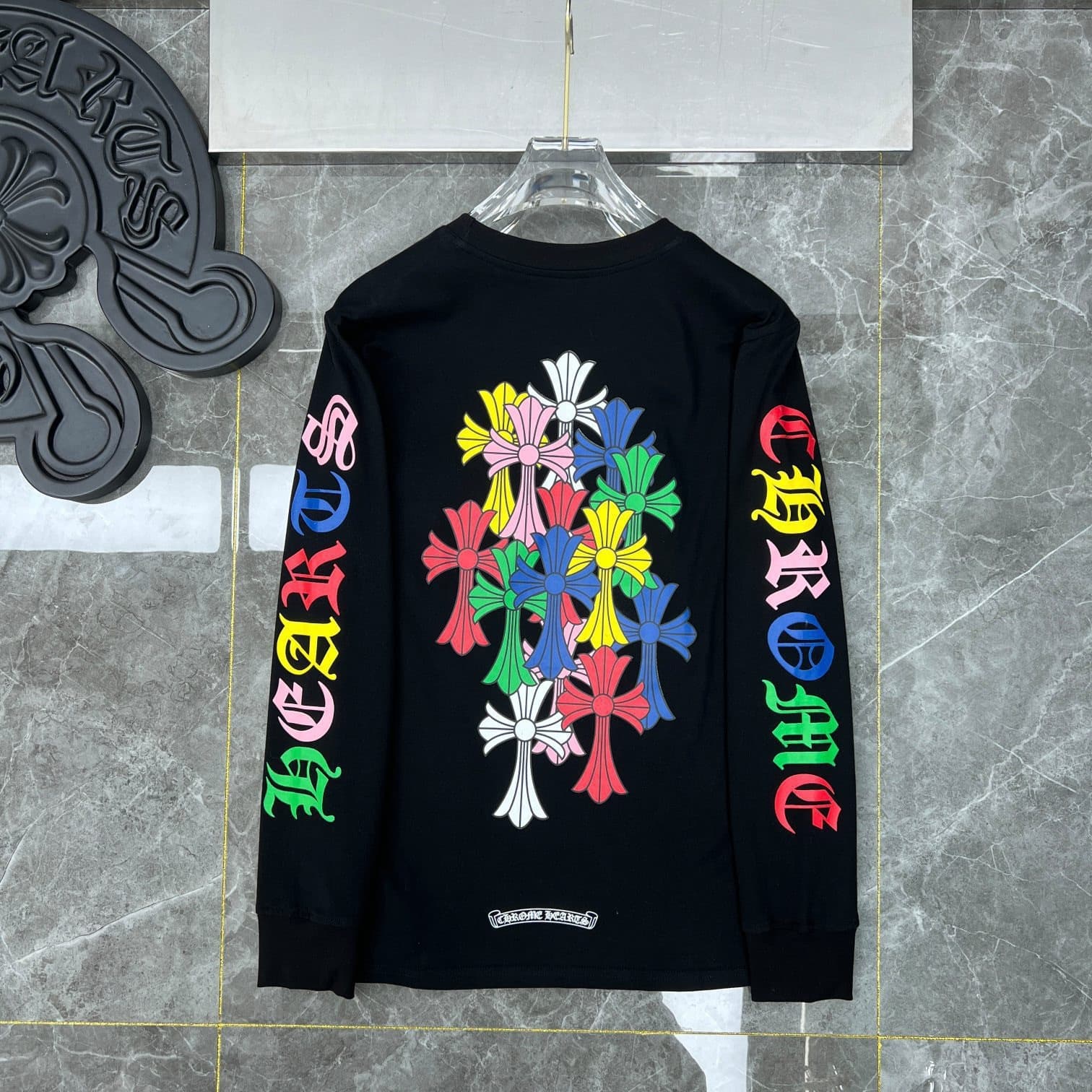 T-shirt à manches longues Chrome Hearts style fer à cheval – Coton premium, imprimé croix gothique, t-shirt streetwear graphique unisexe multico
