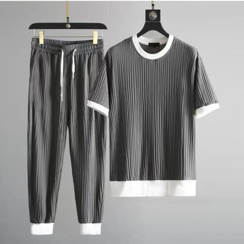 Men's Clothing Summer Thin Ice Silk Sports Men's Color Matching Pleated Large Size T-shirt Nine-point Pants Casual Two-piece Set
