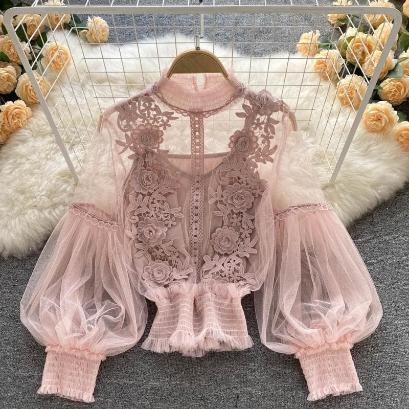 Women's three-dimensional flower collage see-through mesh lantern sleeve slim short top lace base blouse