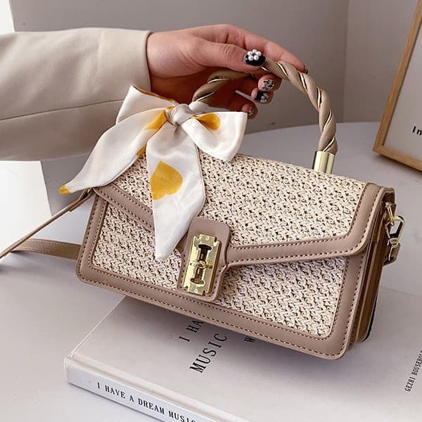 Women's Bags Braided Chain Underarm Bag New Versatile Shoulder Messenger Bag Fashionable Niche Design High End Women's Bag