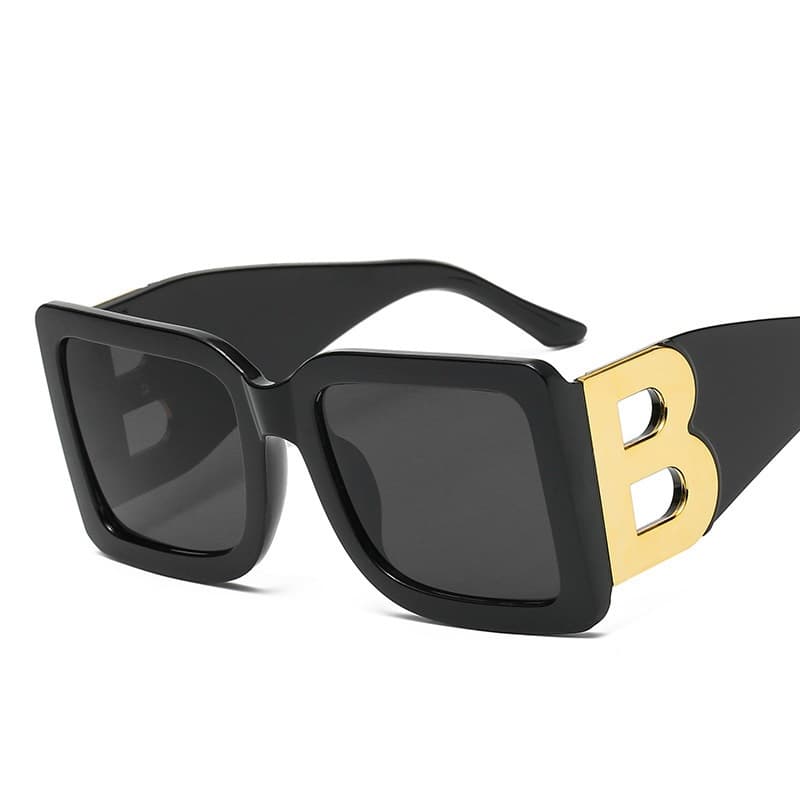 New Arrivals Oversized Square Sunglasses Women Fashion 2024 New Vintage Big Frame Shades Men Sun Glasses UV400 Eyewear Oculos Gafas