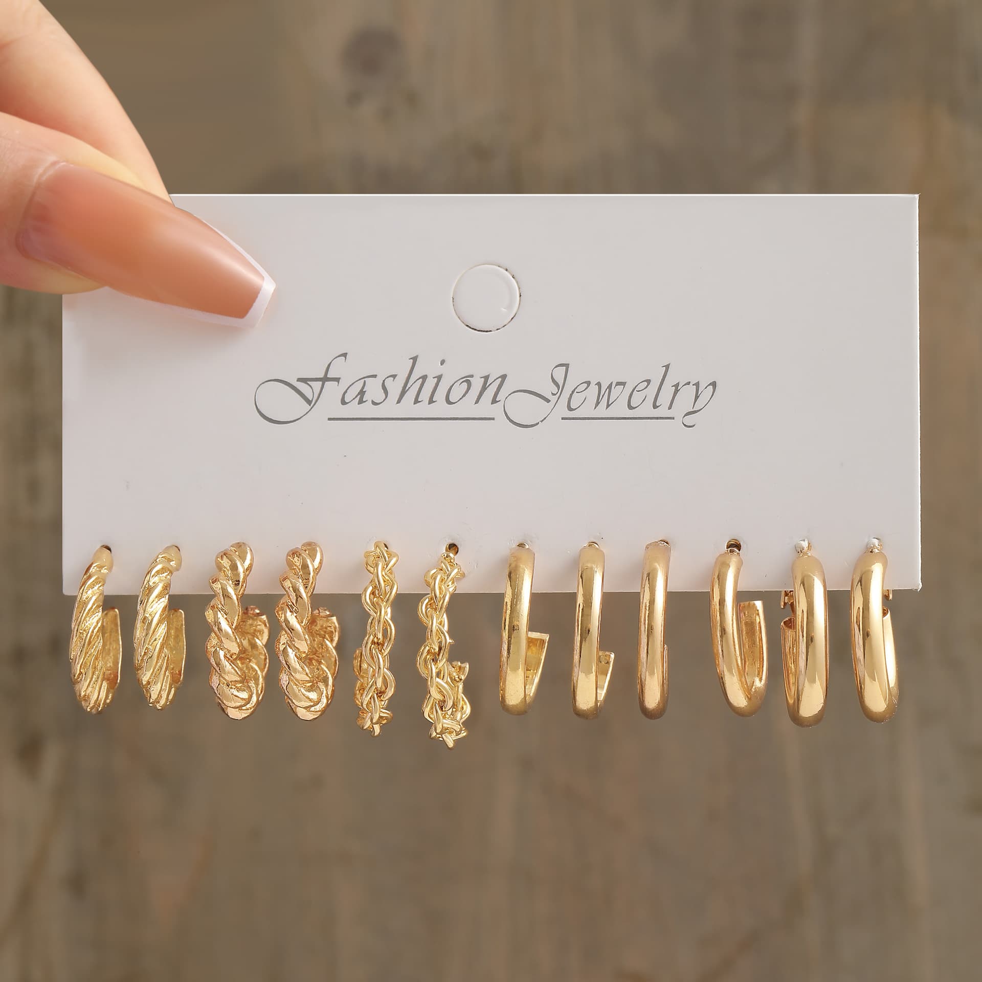 Lot de 11 boucles d'oreilles en perles torsadées en forme de cœur pour femmes, très tendance