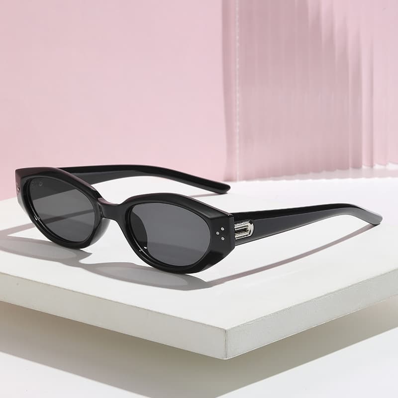 G M for both men and women Jennie, the same cat eye high-end feeling summer sun protection star style sunglasses