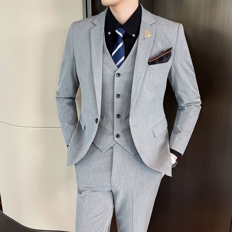 Korean Slim-Fit Blazer Set – 3-Piece Business Casual Suit With Vest (M-5XL, Black/Charcoal/Light Gray/Coffee)
