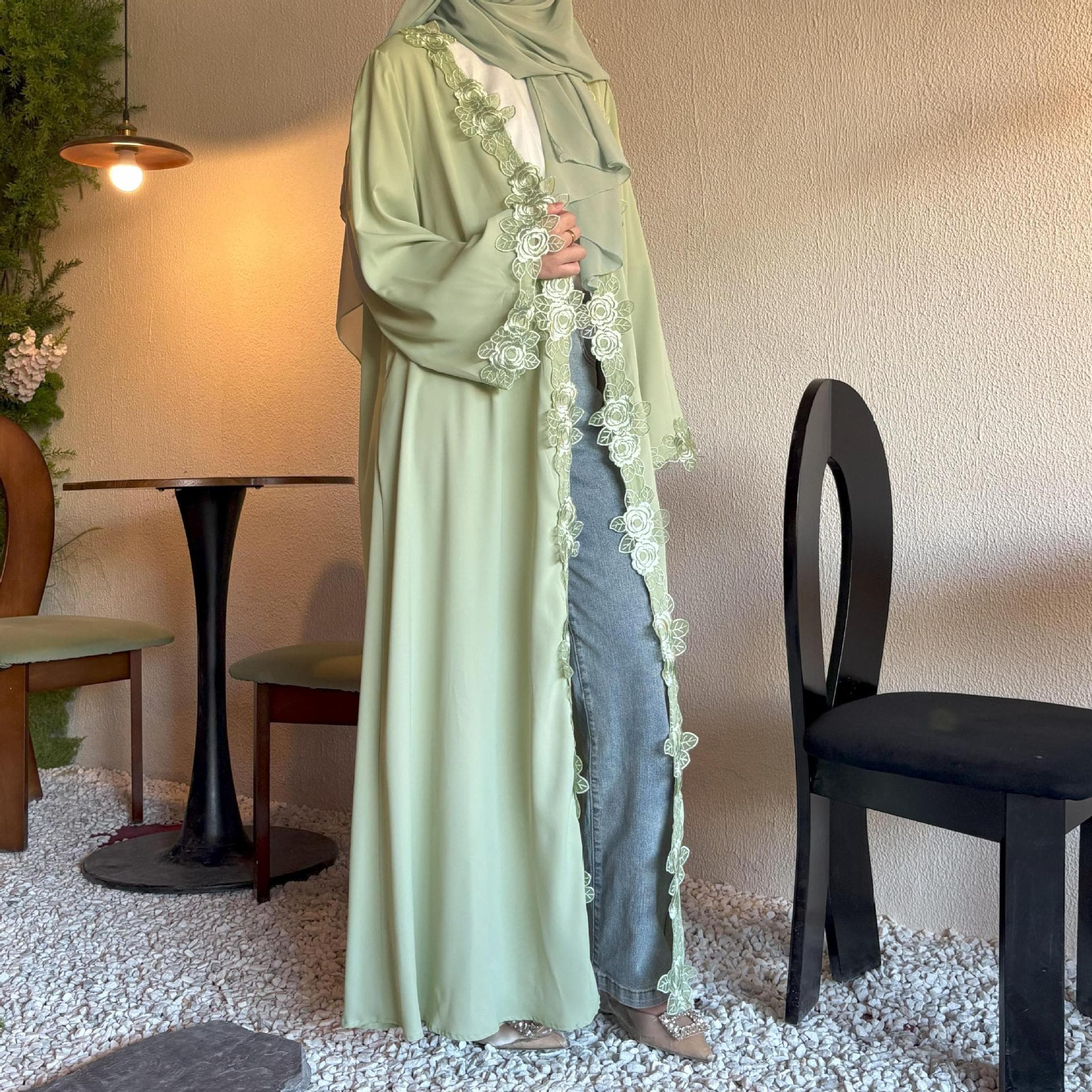Elegant Floral Lace Abaya Dress With Scarf – Modest Long Robe For Women (Breathable Polyester, 4 Sizes)