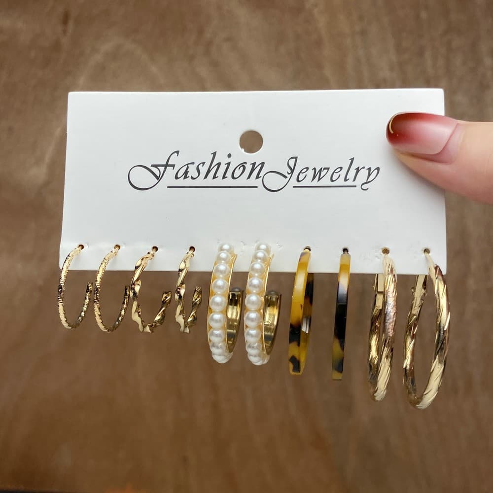 Lot de 11 boucles d'oreilles en perles torsadées en forme de cœur pour femmes, très tendance