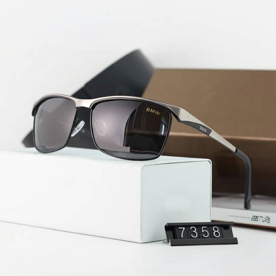2022 new men's polarized sunglasses fashion trend box color film glasses two-color plating sunglasses 735