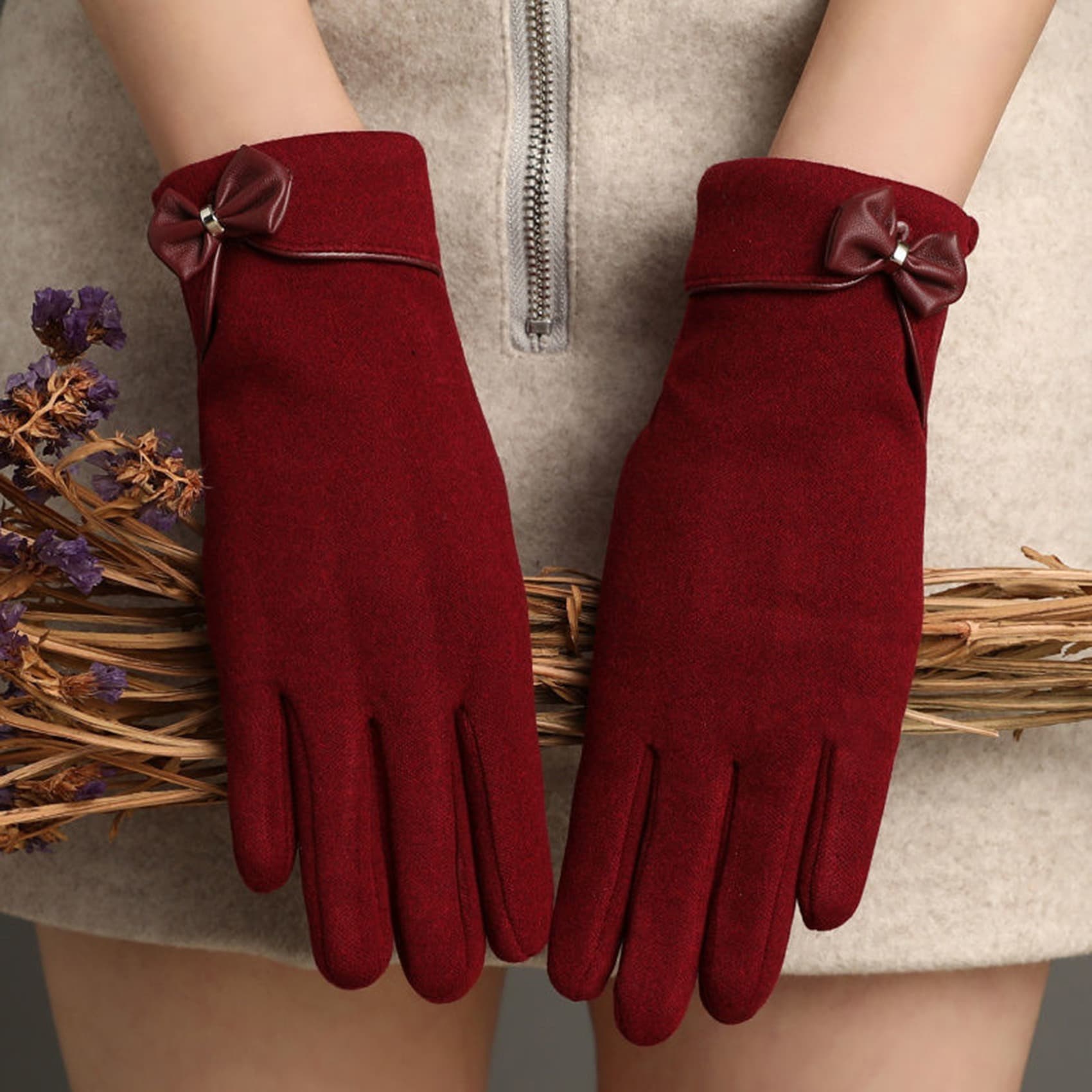 Gentle Bow Winter Driving Gloves Women's Warm Riding Windproof Velvet Touchscreen Electric Vehicle