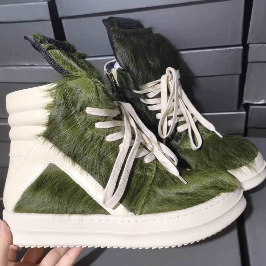 2025 New Green Horsehair High-top Shoes Inverted Triangle Large Size Thick Sole Lace-up Genuine Leather European And