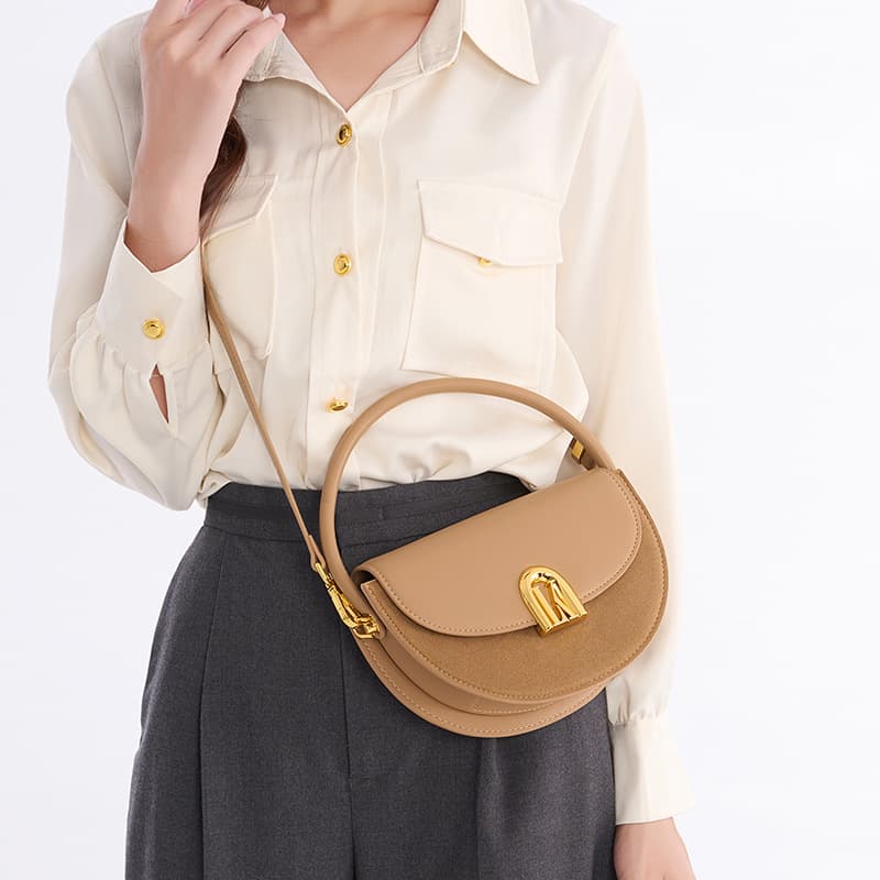 Sac messager en cuir véritable, sac semi-circulaire haut de gamme pour femmes, sac à bandoulière givré à la mode