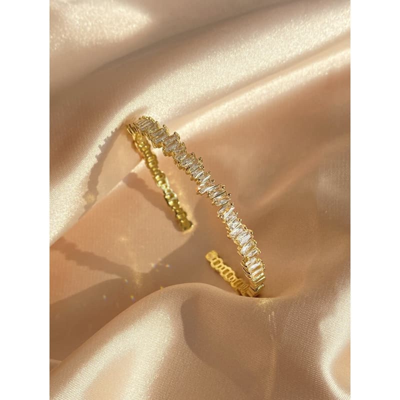 2026 Model E1335 Cross-Border Trade New One-Piece Dropshipping Decorative Bracelet For Women Party Banquet Style