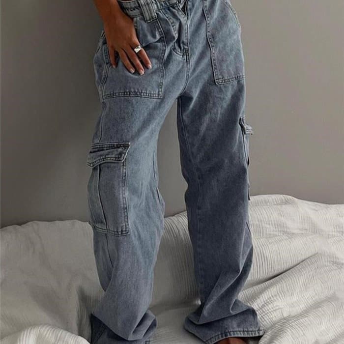 "Men's Distressed With Rolled Hem Pocket Details Relaxed Straight Fit, Washed Vintage Style Streetwear Fashion Polyester Blend Stretch"