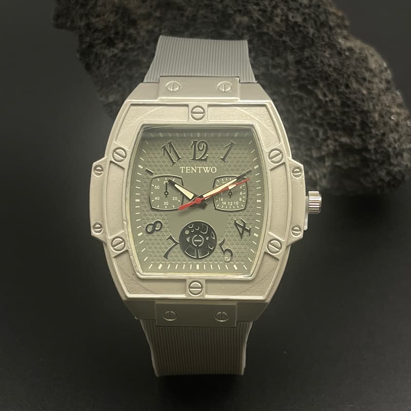 Richard Barrel-Shaped Men's Fashion Casual Personality Skeleton Quartz Silicone Watch For Men