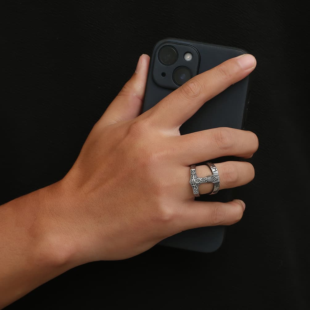 Retro Nordic Viking Text Thor's Hammer Titanium Steel Ring Men's Triangle Knot Large Ring