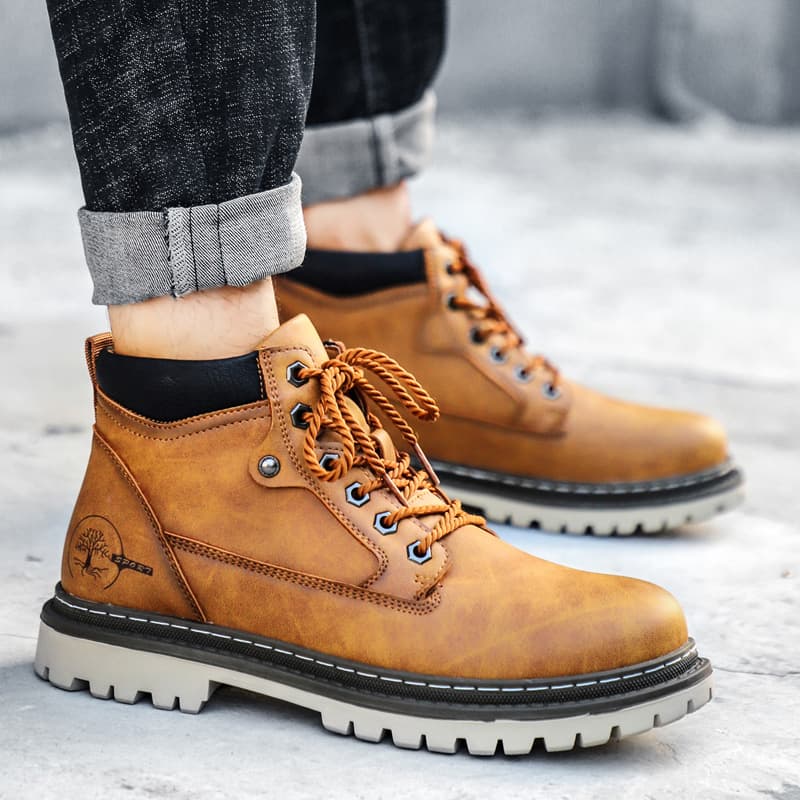Large Size Autumn And Winter Martin Boots Men's Leather Boots British Boots Men's Casual Workwear Boots High-top Boots