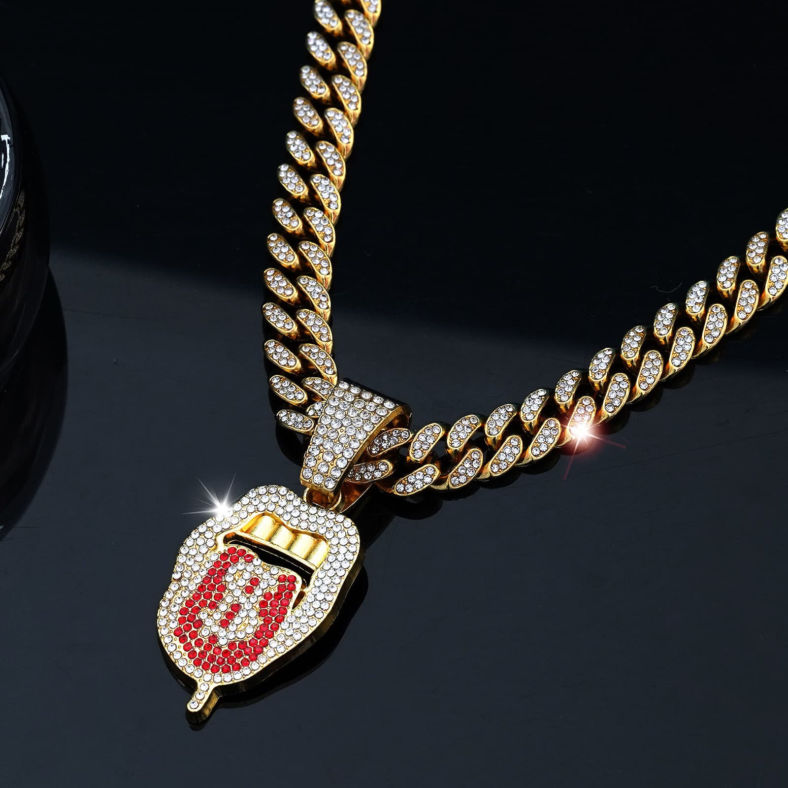 New Fashion Colored Diamond Tongue Sticking Skull Pendant Men Hip Hop Full Diamond Cuban Necklace