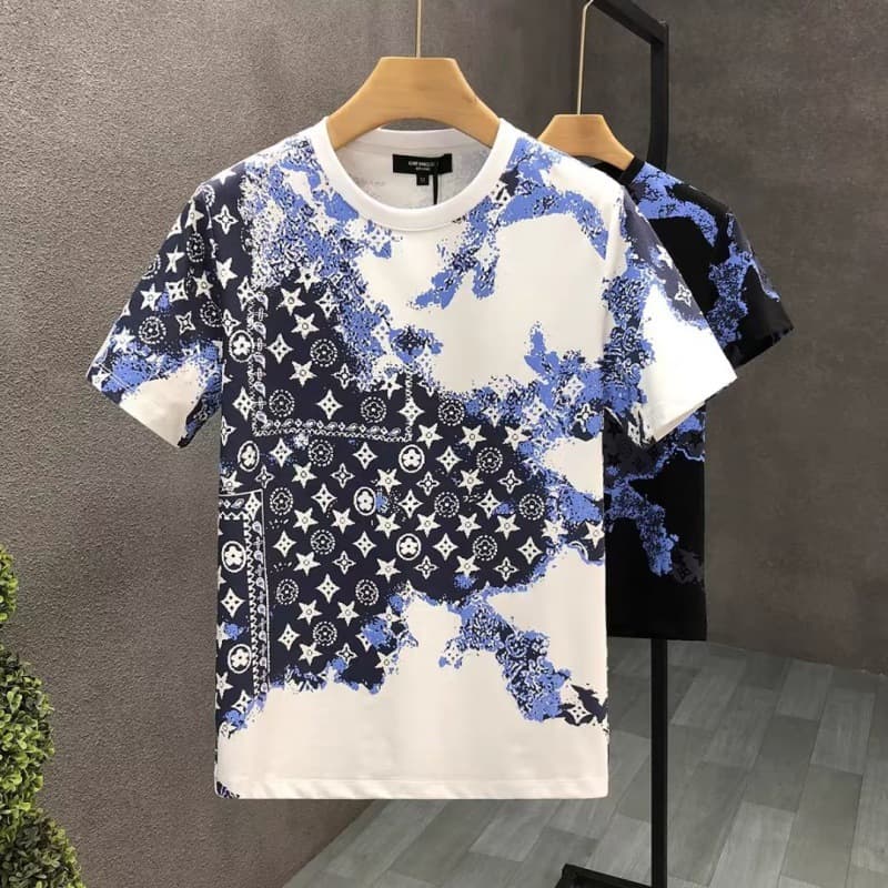 2026 New Summer Short Sleeved T-shirt Slim Fit Round Neck Top Trendy Brand Casual Student Korean Fashion Men's Wear