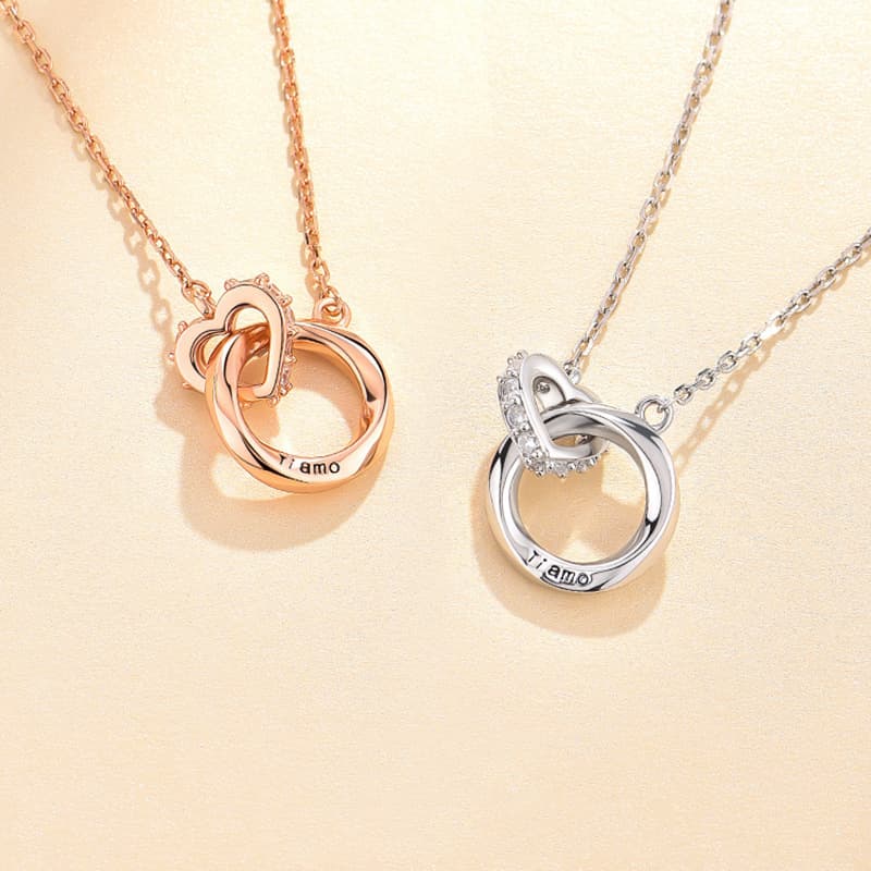 Mobius ring necklace for women double ring clavicle chain temperament light luxury titanium steel ring chain