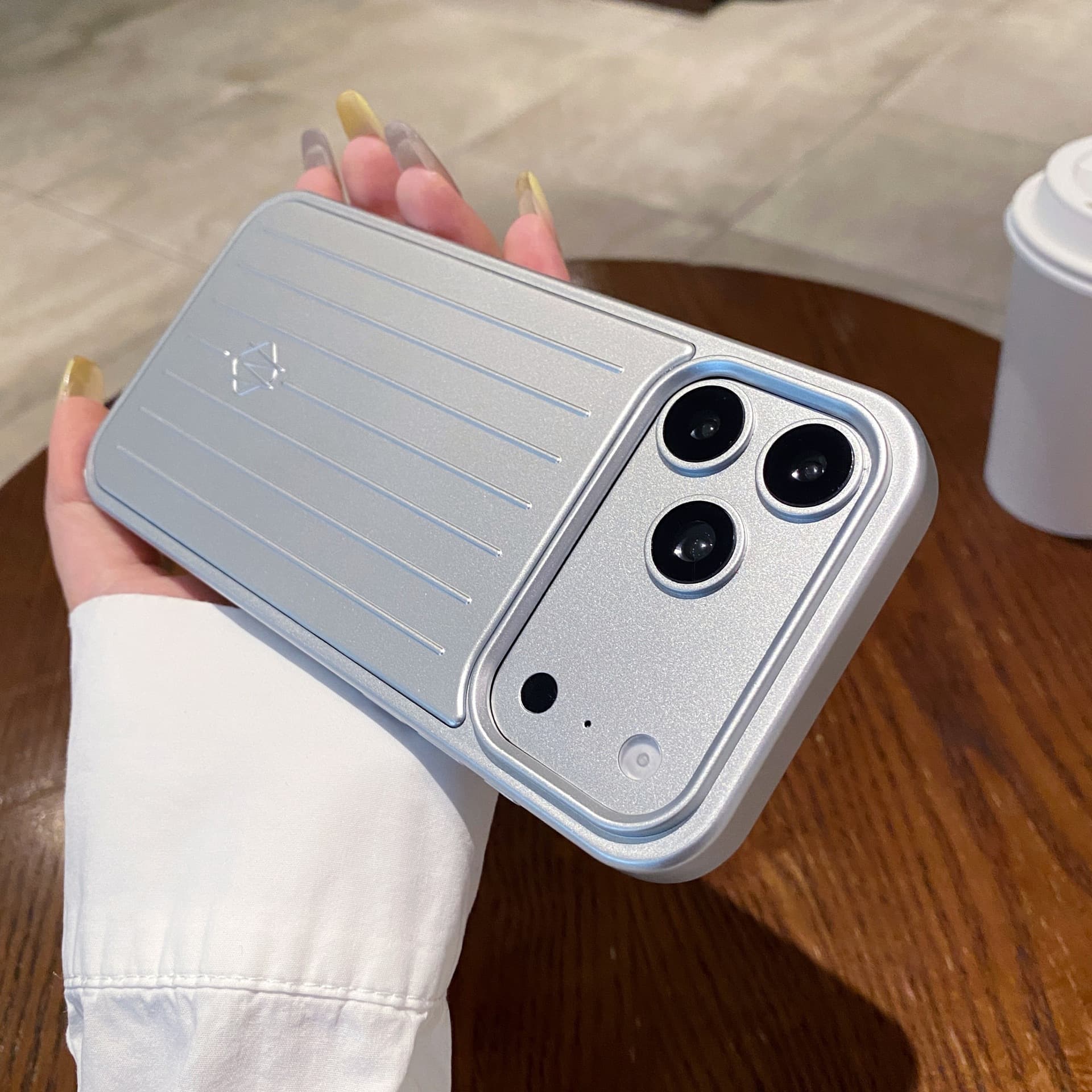 Étui Rimowa compatible avec iPhone 17 Pro Max, iPhone 16 Pro Max, coque résistante aux chutes et coque de protection pour iPhone 13.