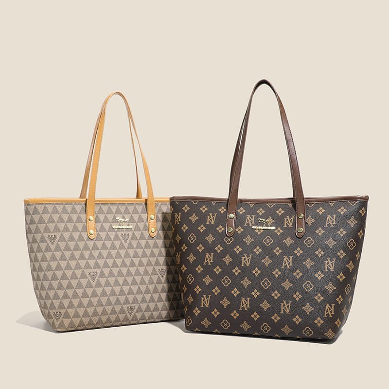 Fashion For Women New Lightweight Niche Design Handbag Trendy Stylish Tote Bag