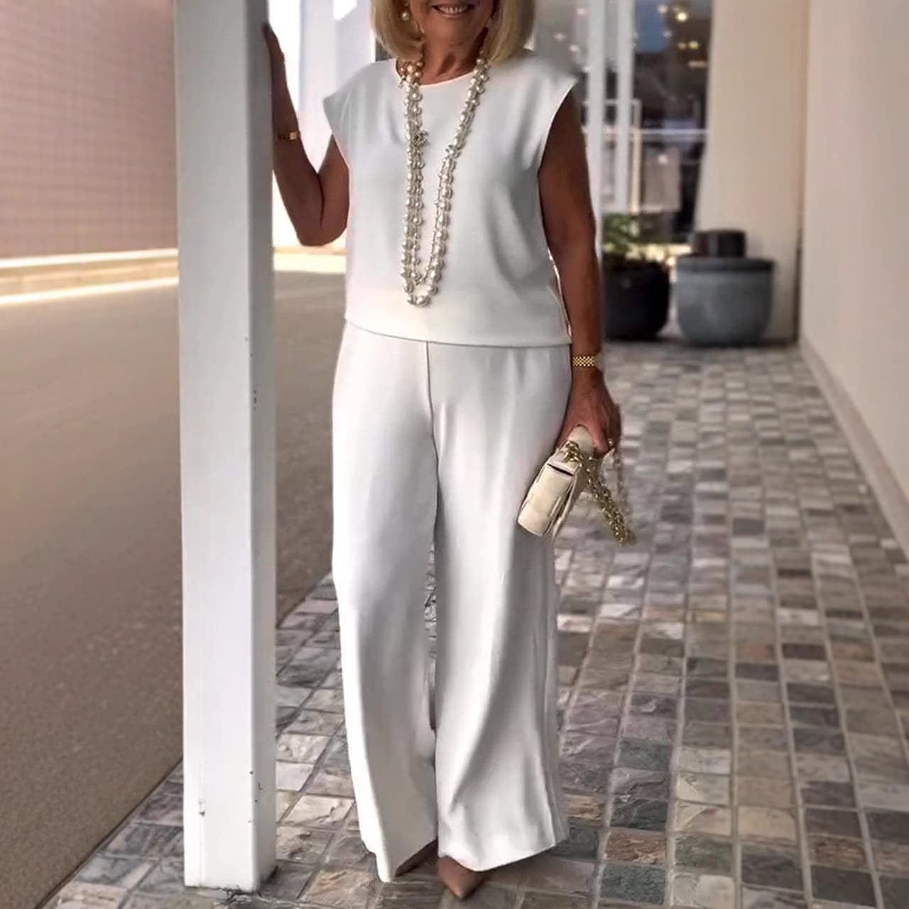 Women's Clothing Solid Color Round Neck Sleeveless Top And Pants Set