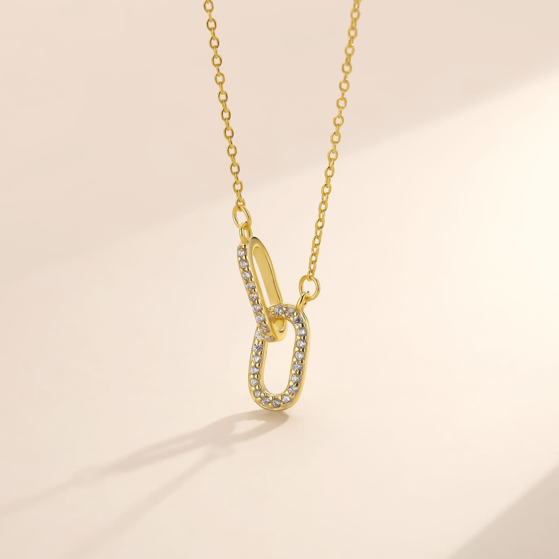 S925 sterling silver interlocking necklace micro inlaid zircon double ring geometric pendant light luxury square hollow clavicle chain