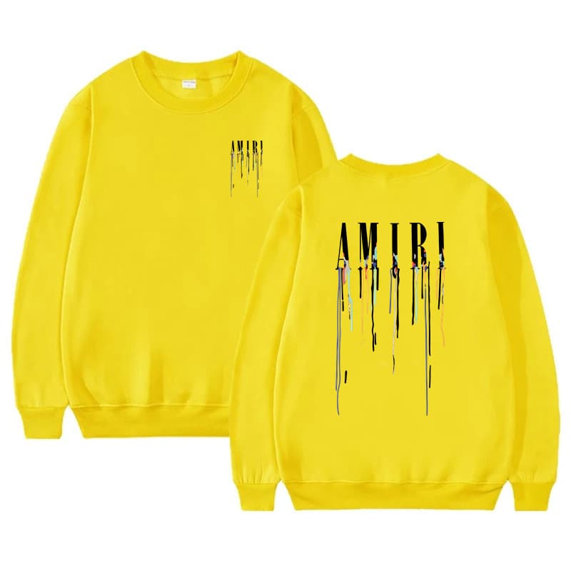 Sweat à capuche imprimé confortable à manches longues et col rond pour homme, collection automne/hiver 2026. Coupe ample et décontractée.