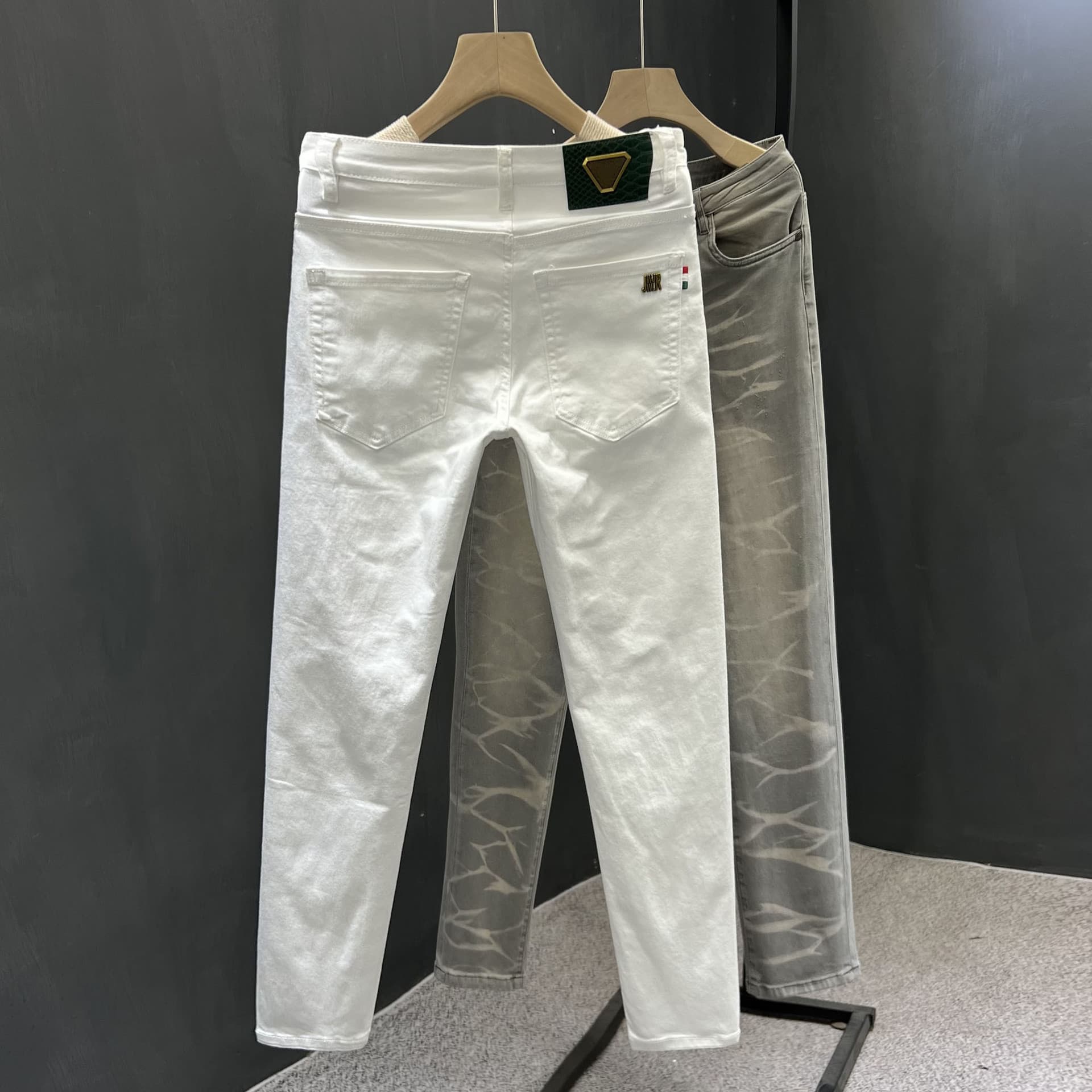 Men's Clothing High end men's white pants simple trendy men's business cotton skinny jeans slim nine point pants