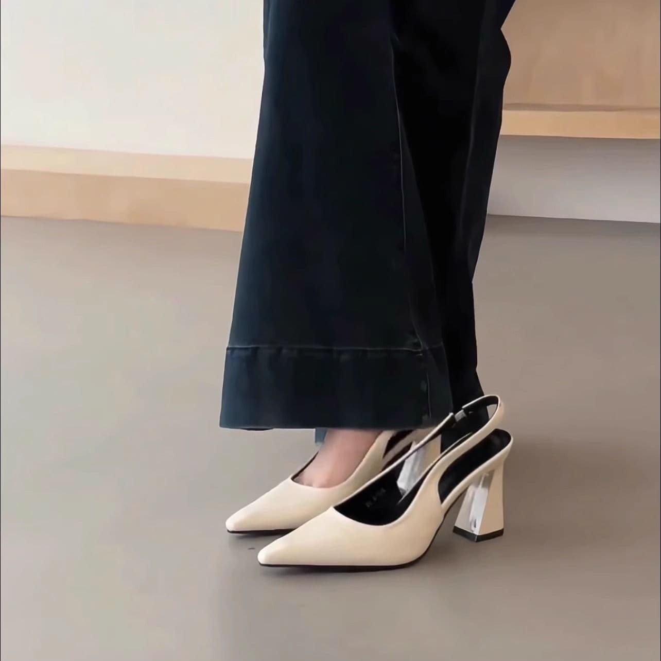 Elegant Pointed-Toe High Heel Sandals For Women - Chic Open-Back Summer Shoes With Arch Support, Comfortable & Stylish (Black, Beige, Green)​​