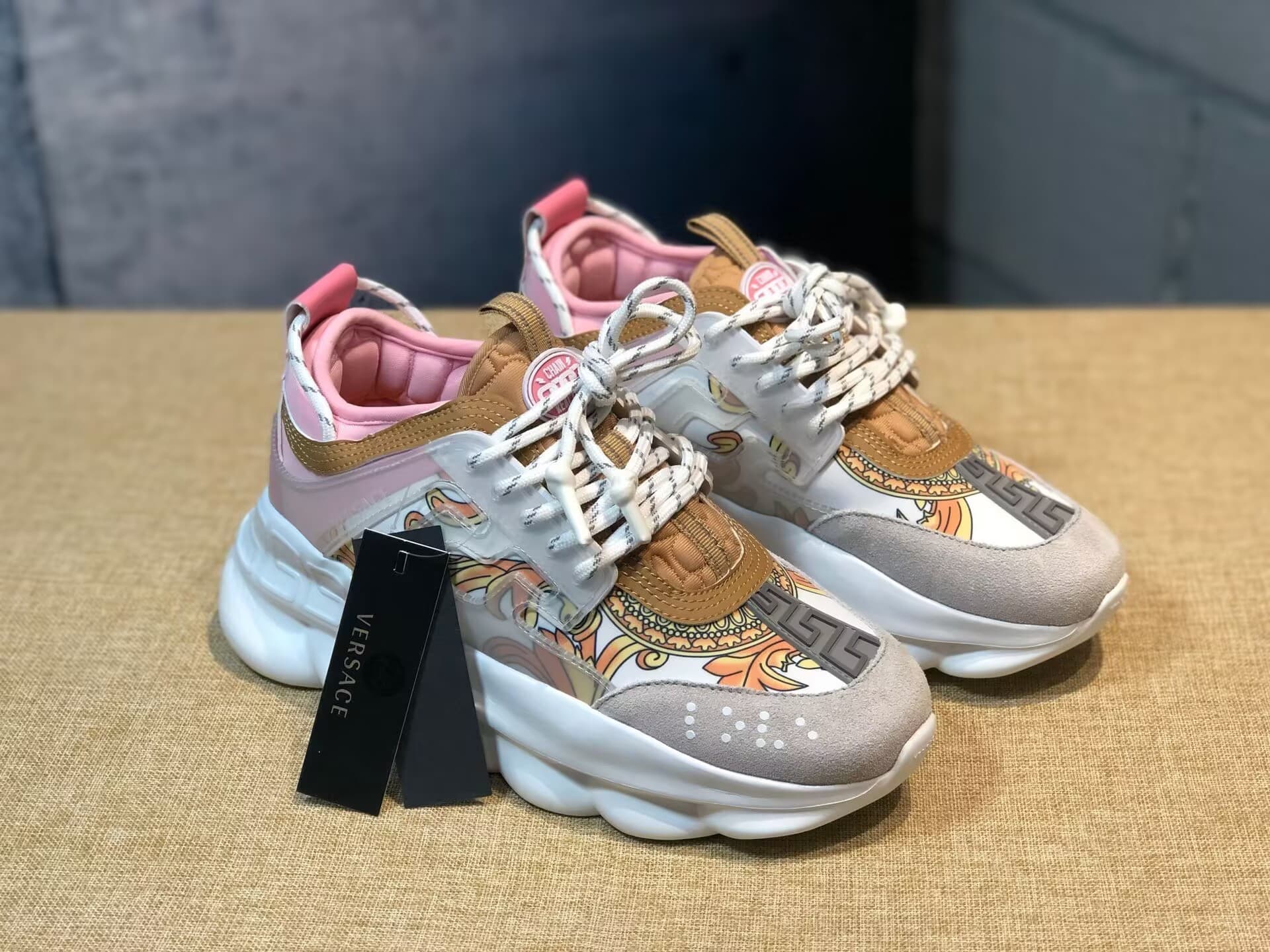 Modèle de sac Whaleup 2025, chaîne de commerce extérieur transfrontalière, gare européenne, chaussures de sport décontractées rétro style dad