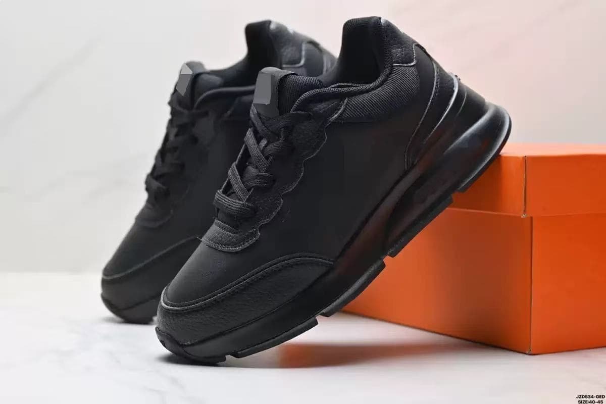 Commerce extérieur Gare européenne Nouvelles chaussures de skateboard de sport pour hommes incrustées de cristaux Confortables, polyvalentes et d