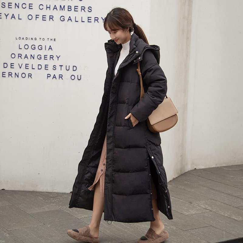 ​​Women's Long Puffer Coat Winter Warm Hooded Oversized Knee-Length Jacket With Pockets (Khaki, Green, Black, Beige)​​