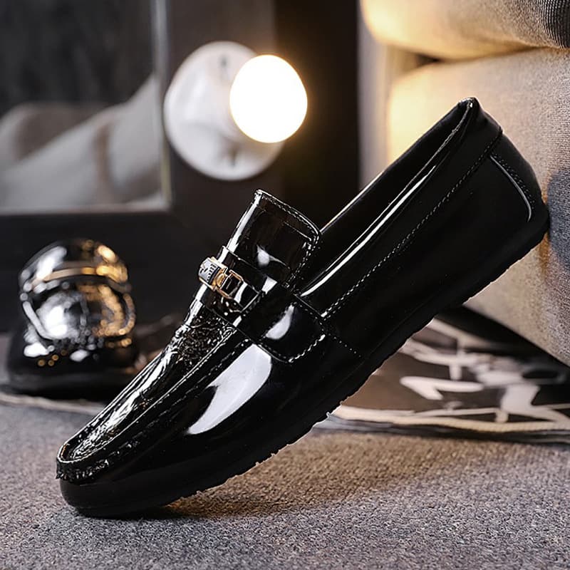 2023 Spring All-match Men's Bean Shoes Men's Social People Korean Lazy Casual Shoes Hair Stylist Bright Leather Shoes
