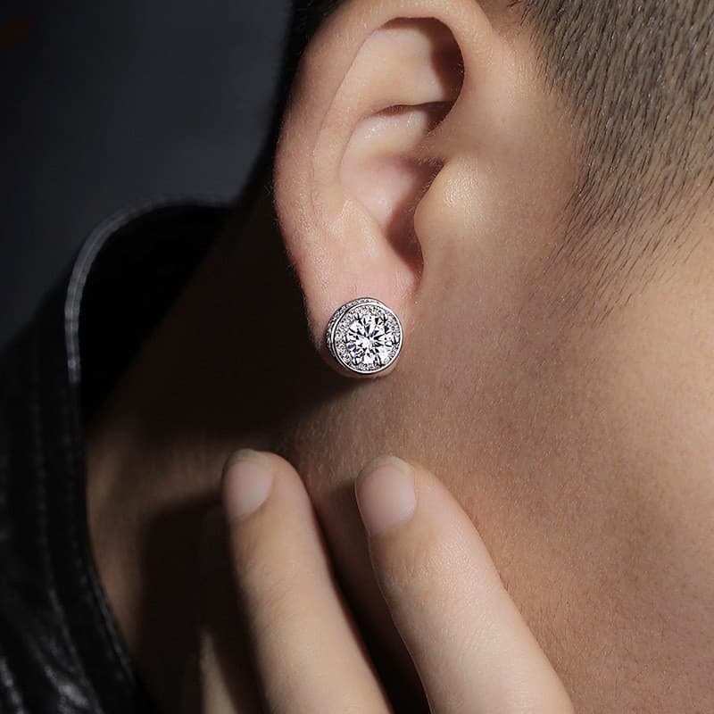 Men's Hip-Hop Style Single Stud Earring Full Diamond Design White Gold Zirconia High-End Look Colorfast For Women