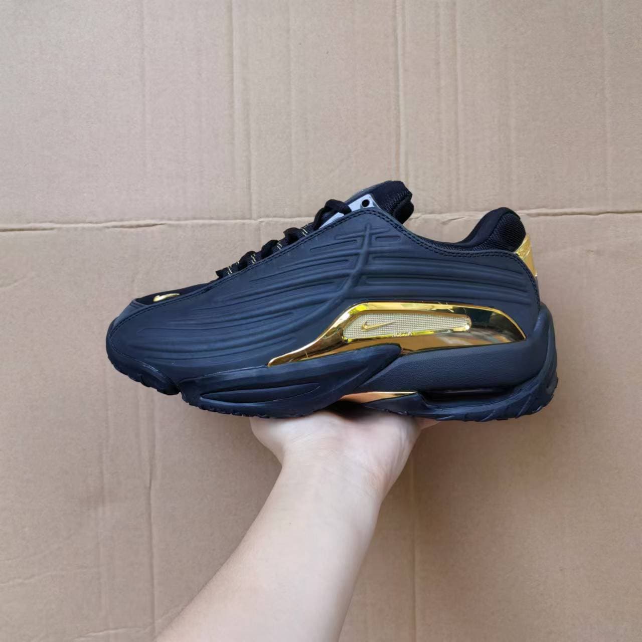 Chaussures décontractées tendance de créateurs de luxe, modèle bas à lacets, polyvalentes, unisexes, antidérapantes et amortissantes, idéales