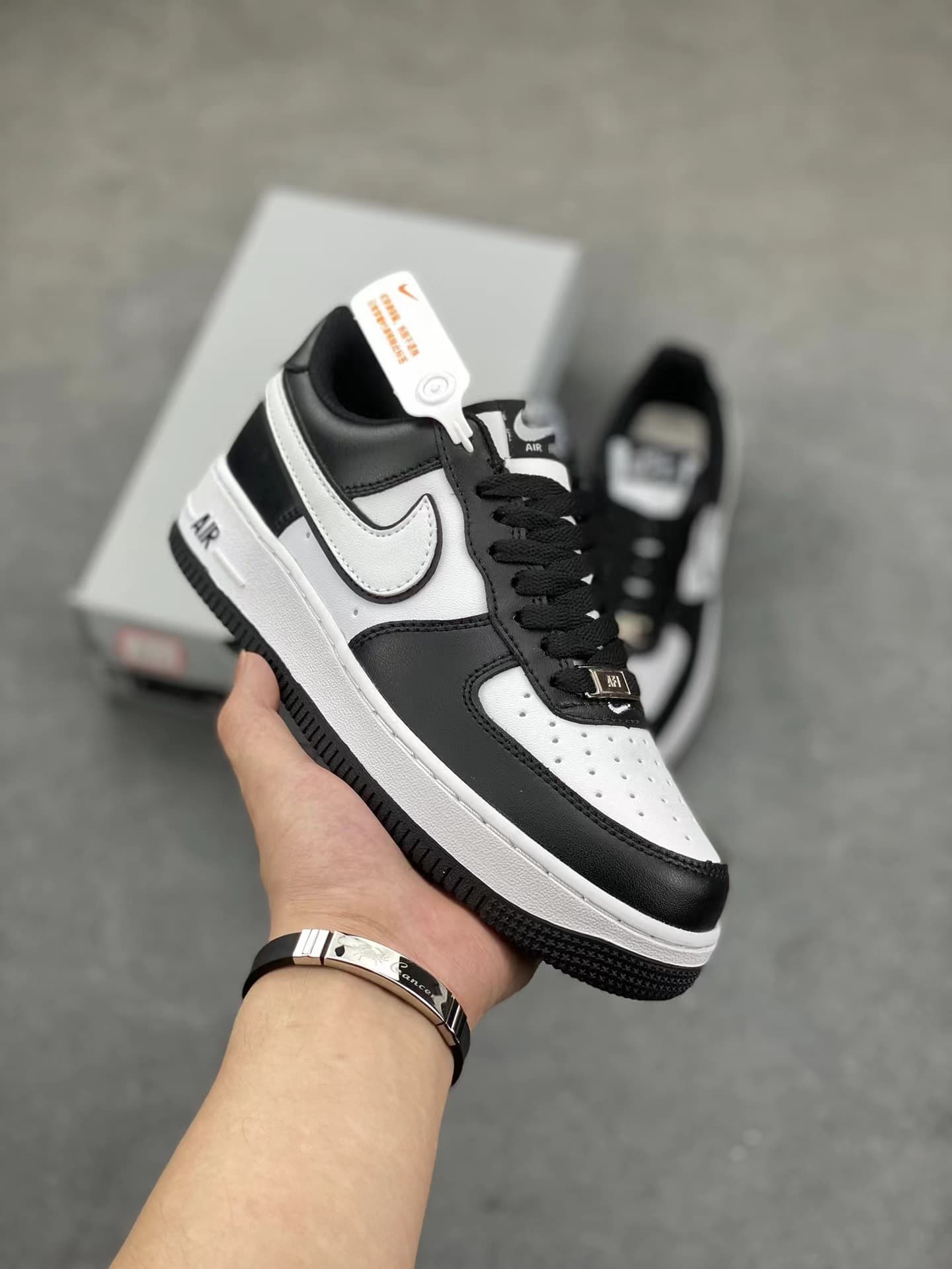 Chaussures décontractées polyvalentes Air New 1 Low respirantes noires et blanches pour couple