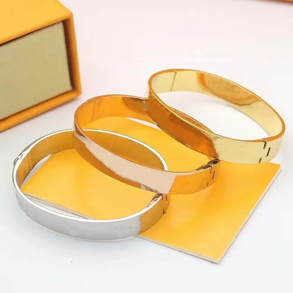 Not fade bangle classic designer for women men brand jewelry lock head pendant flower letter hollowing out unisex daily