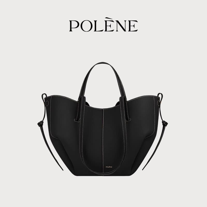 Sac cabas POLENE Wing Tote grande capacité pour femme, porté épaule ou à la main.