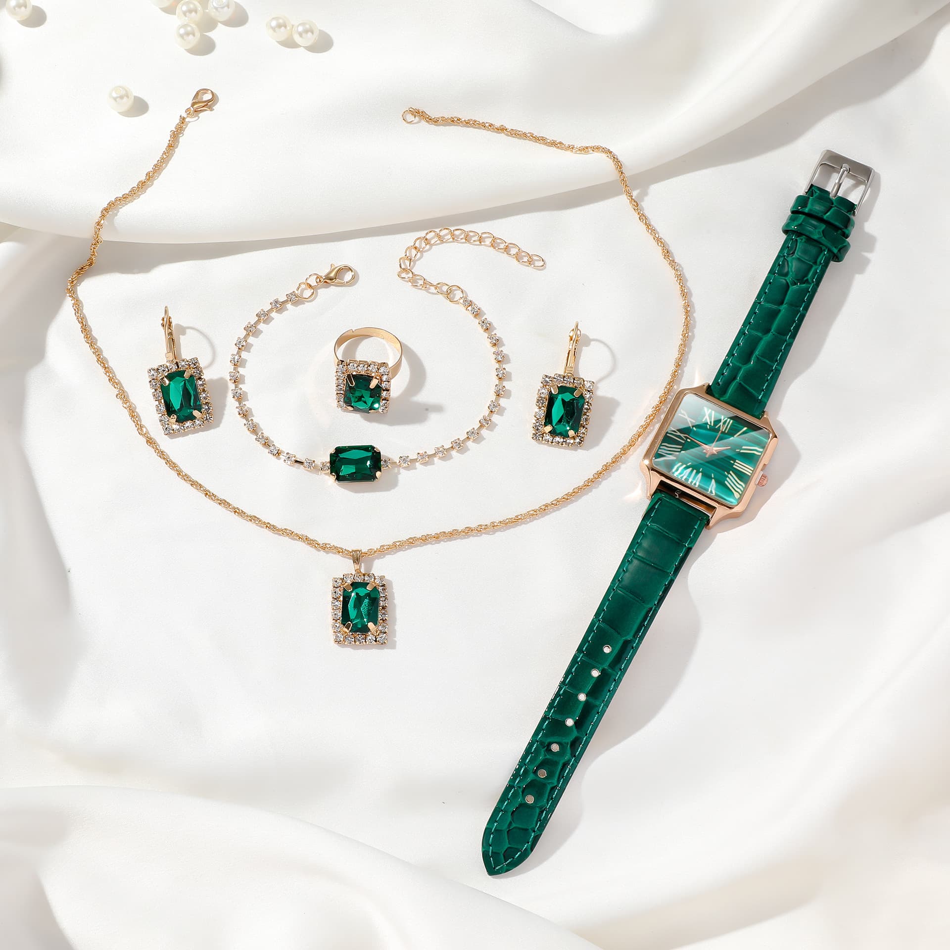 Temperamental and fashionable emerald small square watch with crocodile pattern belt quartz watch + rhinestone pendant jewelry set