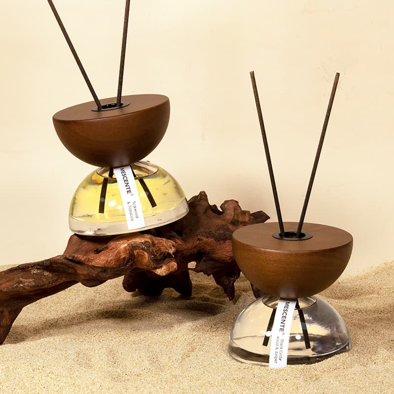 Premium Reed Diffuser – Black Cedar & Juniper / Teak Aromatherapy (200ml, 60-90 Days Lasting, Luxury Home Fragrance Gift Set)​