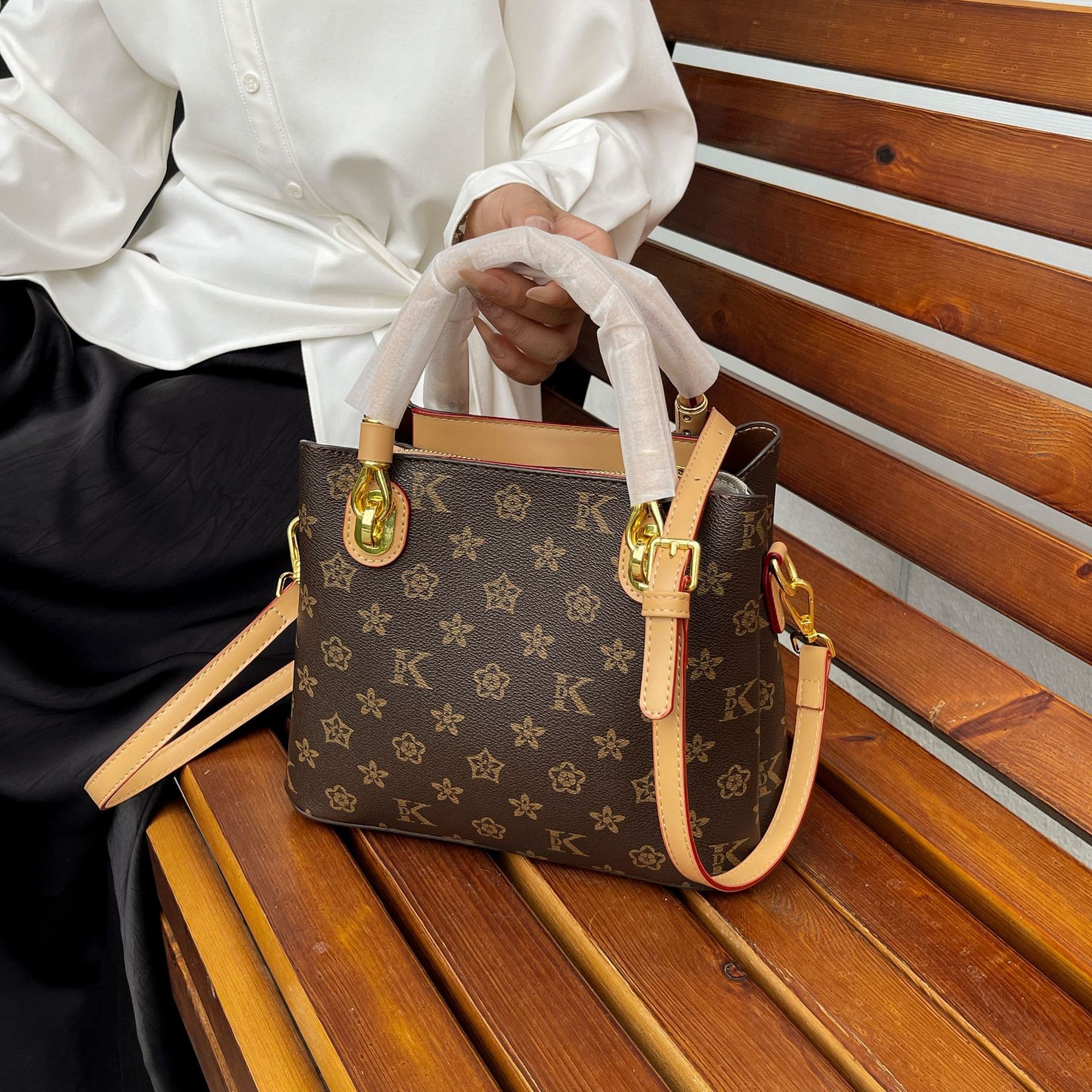 2025 New Large Capacity Handbag For Women Fashion Trend High-end Crossbody Bag