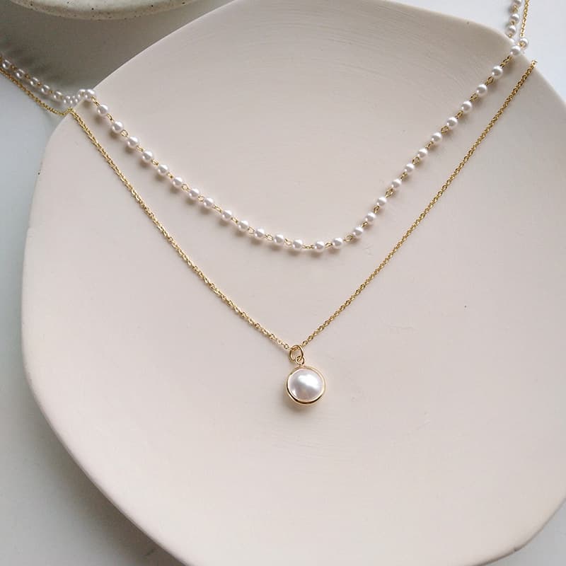 2025 Women Fashion Women's Baroque style metal pearl Jock necklace, gift jewelry, 2024