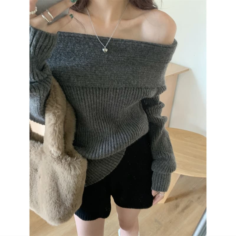 Effortlessly Chic Off-Shoulder Knit Sweater For Women – Slim Fit Long Sleeve Pullover In Grey, Beige & Black