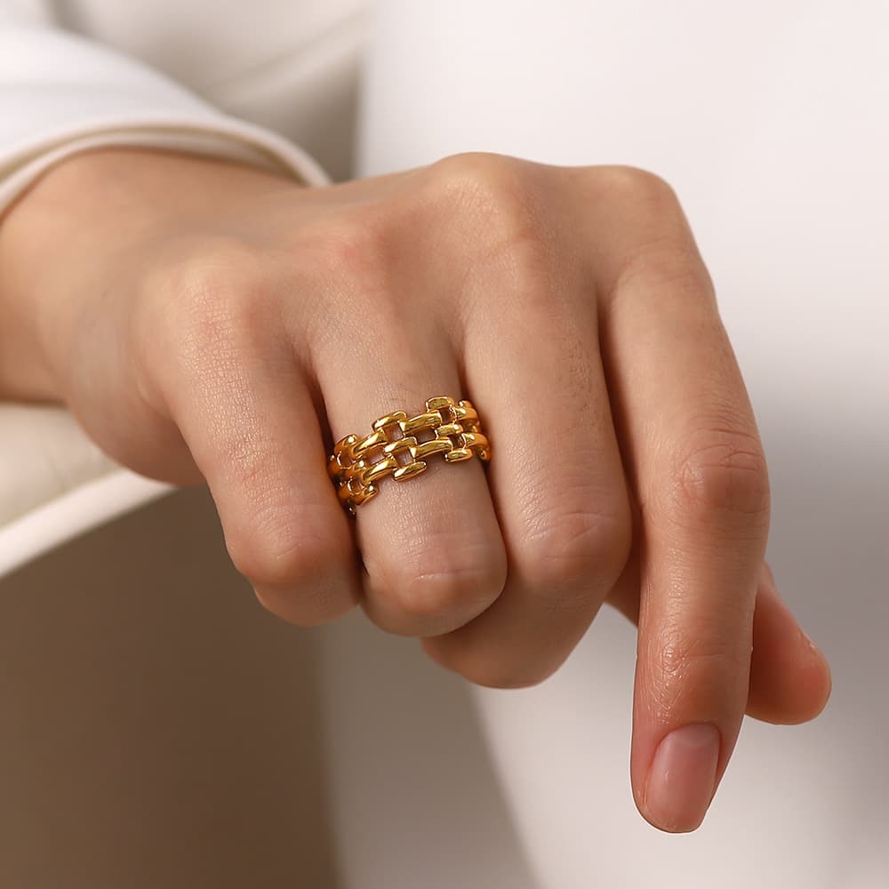 Titanium steel hollow ring gold watch strap stainless steel ring female light luxury high end non fading ring