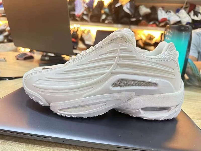 Chaussures de sport pour hommes Big Eyes Chaussures de course basses Chaussures de basket-ball antidérapantes