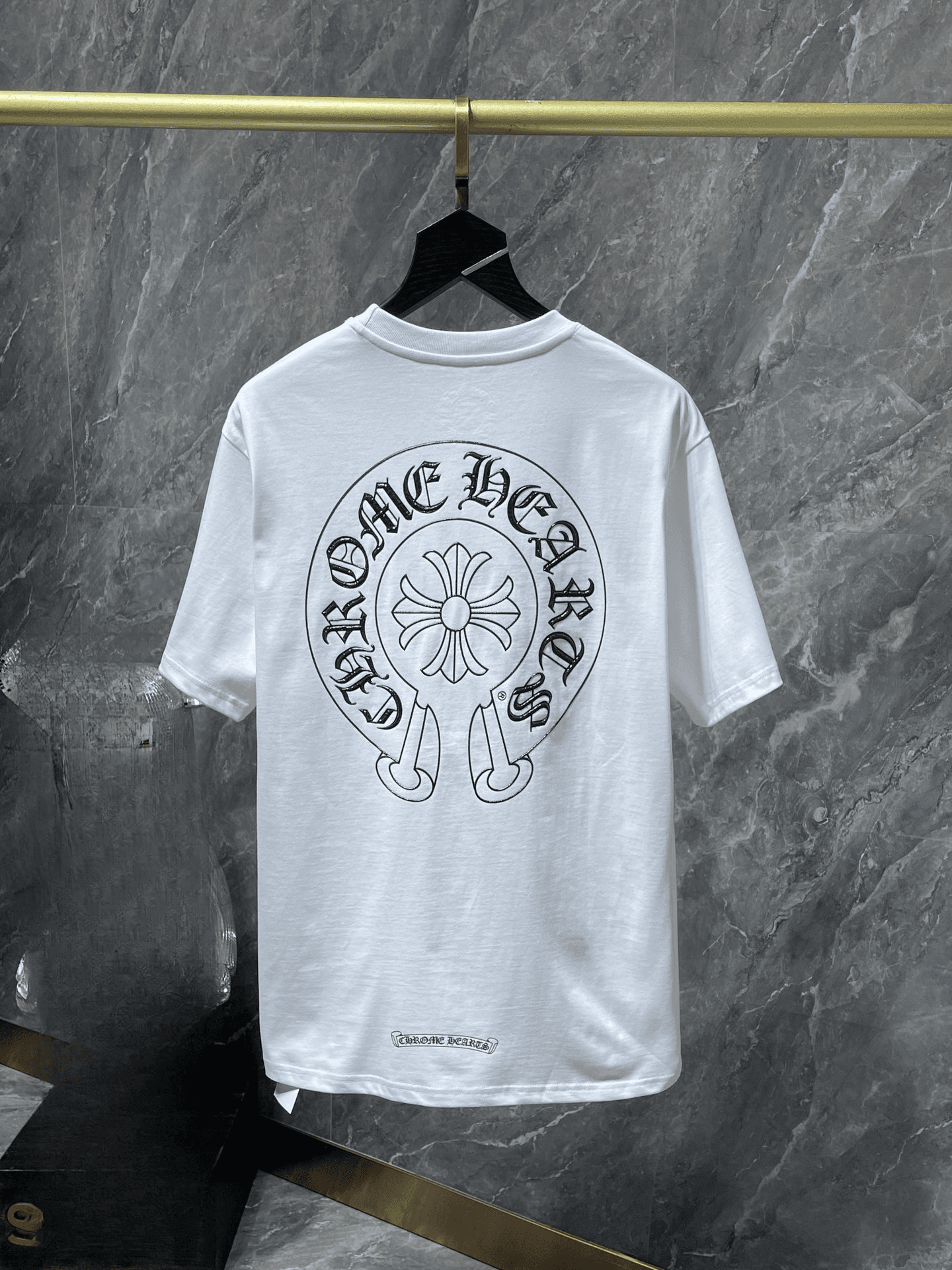 Version correcte de Croix Chrome Heart 23ss Night Glow Big Horseshoe Sanskrit Double Gauze T-shirt à manches courtes pour hommes